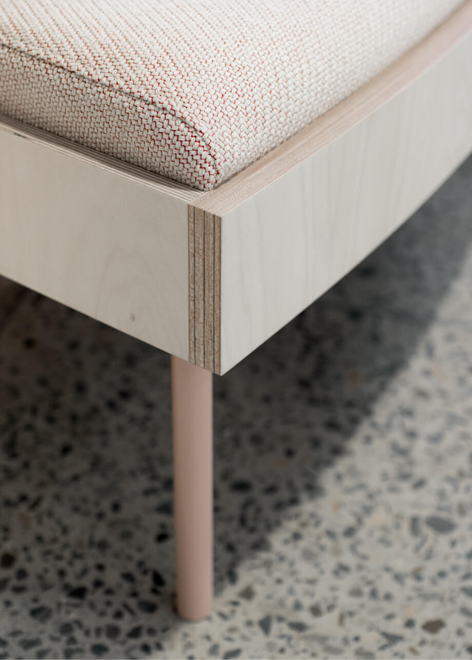 Bresic Whitney, Rosebery